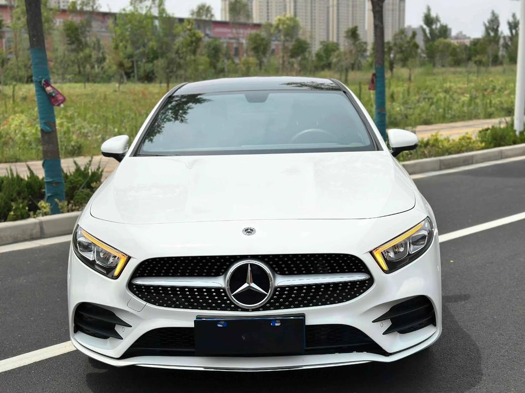 奔驰a200l运动版(奔驰a200l运动款)