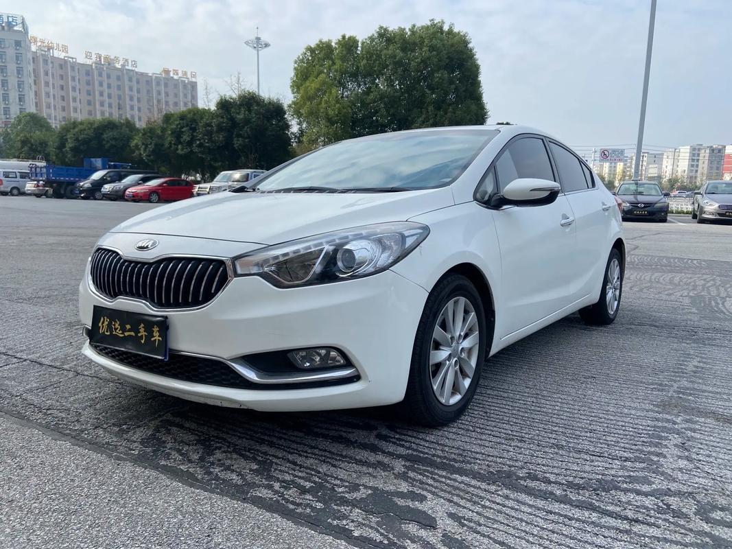 2013款起亚k3自动挡怎么样(2013款 起亚k3 16l)