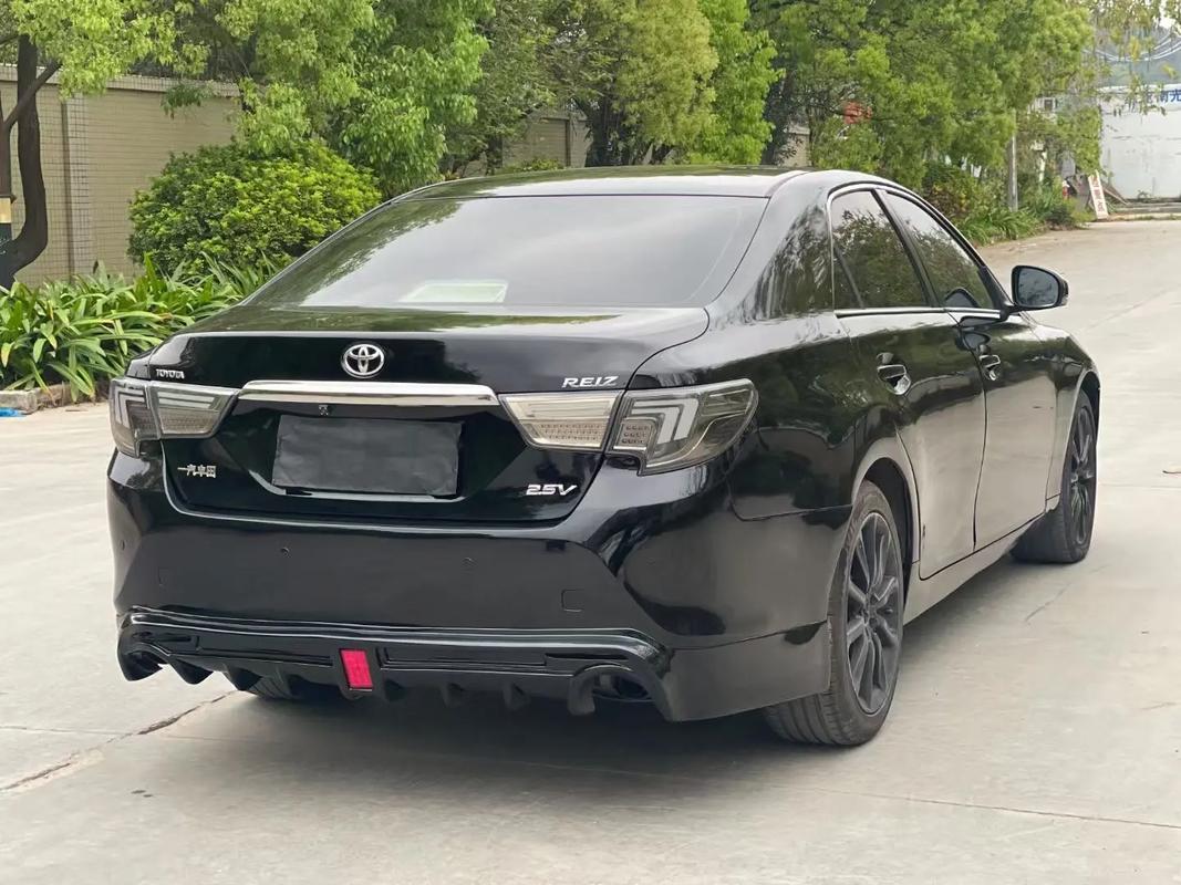 【丰田锐志顶配是哪款,丰田锐志顶配多少钱】