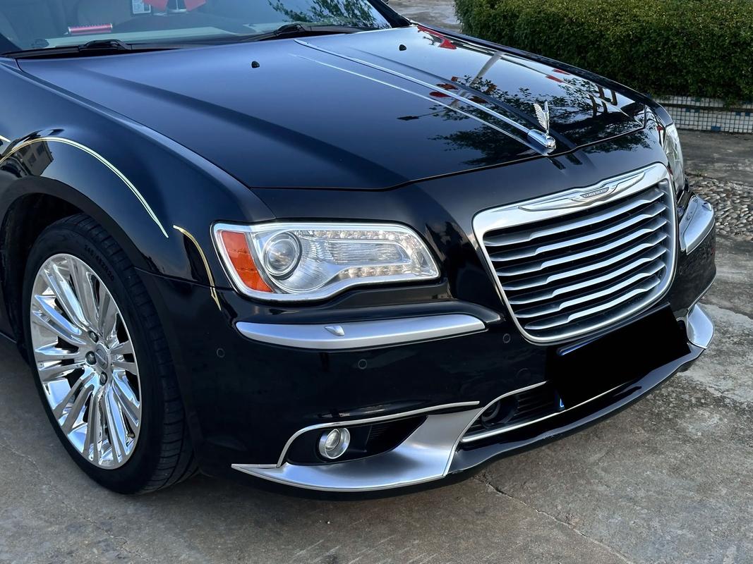 克莱斯勒300c2023款/克莱斯勒300c 2020款